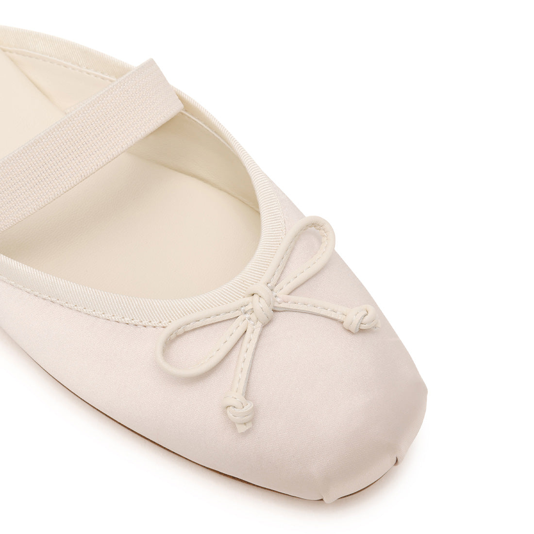 Cutesy Flat Shoe IVORY SATIN