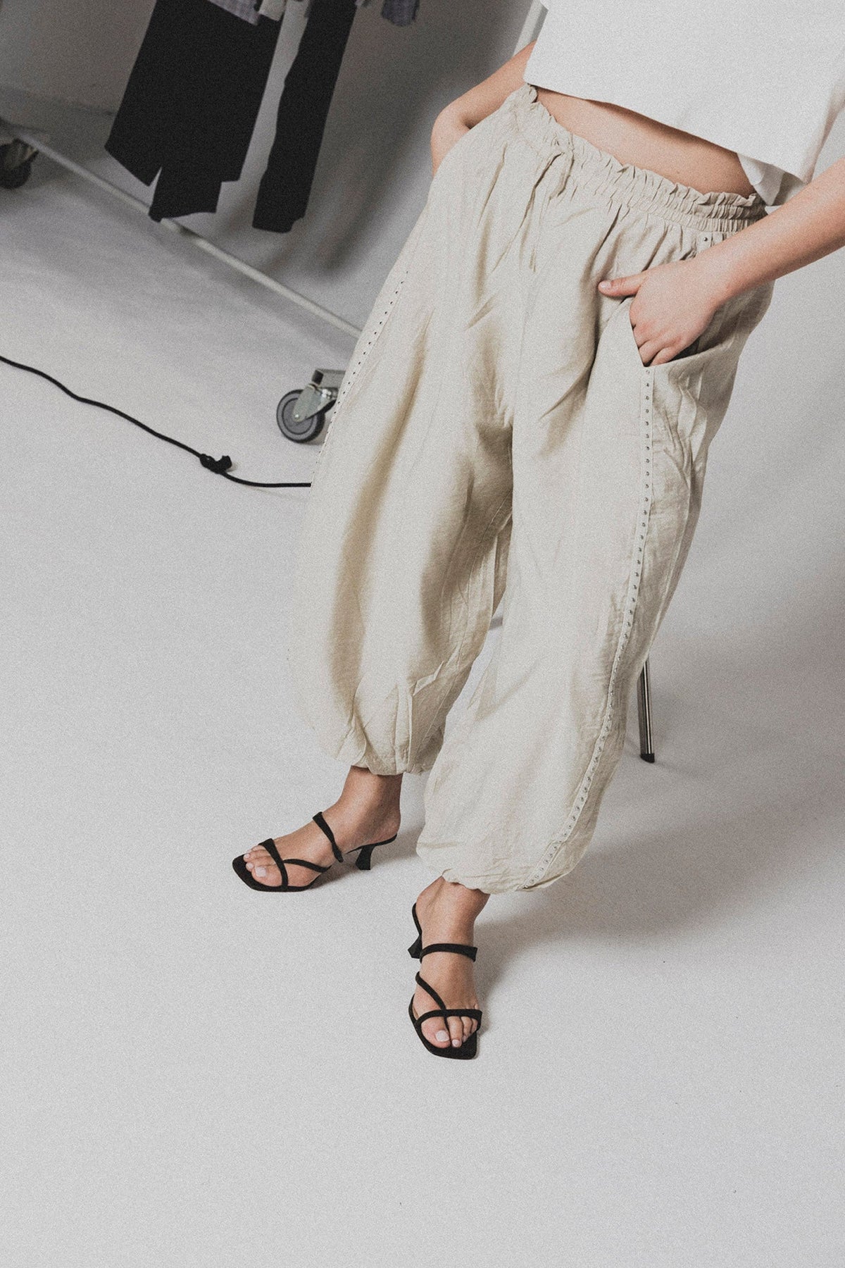 Ajay Sandal BROWN SUEDE